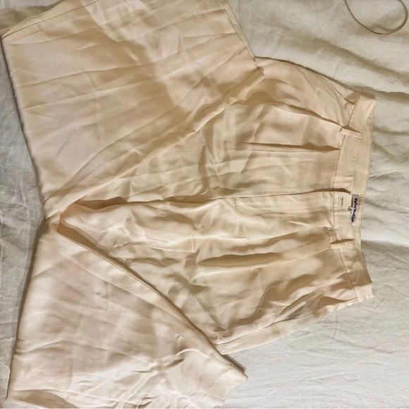 Reformation Cream Women's Pants - Picture 3 of 4